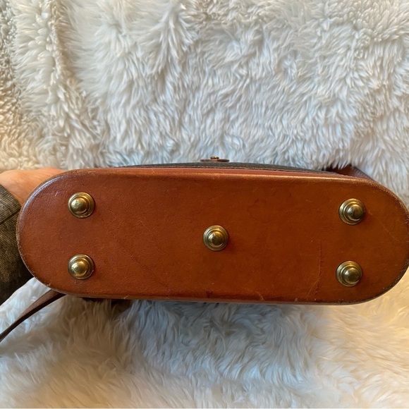 Vintage Dooney & Bourke Calvary Spectator Pebbled Leather Crossbody Bag - Picture 6 of 16